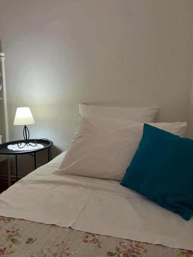 Apartment With Swimming Pool Jelsa (Hvar) Exterior foto